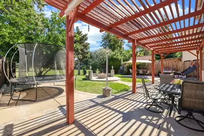 1229 Green Ridge Drive, Stockton, CA 95209 - Photo 38