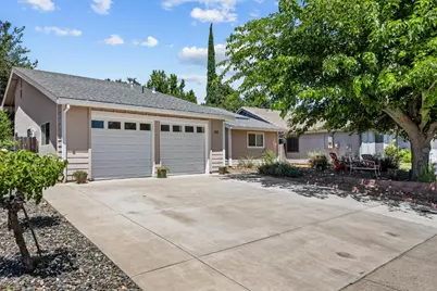 46 Cedro Circle, Sacramento, CA 95833 - Photo 2