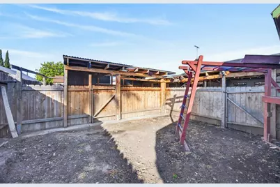 8837 Aylesford Lane, Stockton, CA 95210 - Photo 48