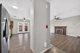 8837 Aylesford Ln, Stockton, CA 95210 - Photo 12