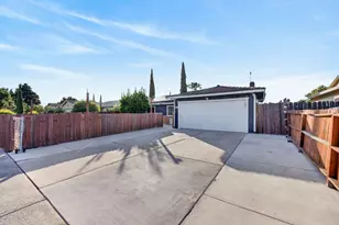 8837 Aylesford Ln, Stockton, CA 95210 - Photo 4