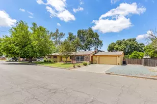 9490 Oak Grove Ave, Knights Landing, CA 95645 - Photo 4