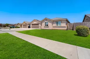 2439 Madeline Dr, Hanford, CA 93230 - Photo 4