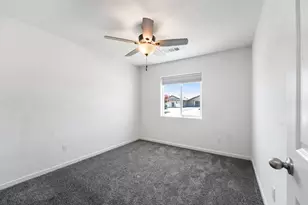 2439 Madeline Dr, Hanford, CA 93230 - Photo 28