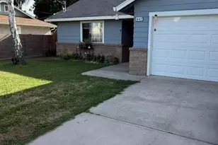 867 I St, Hickman, CA 95323 - Photo 2