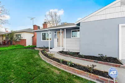 5210 71st Street, Sacramento, CA 95820 - Photo 2