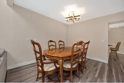7448 Creekridge Lane, Citrus Heights, CA 95610 - Photo 10