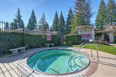 7448 Creekridge Lane, Citrus Heights, CA 95610 - Photo 44