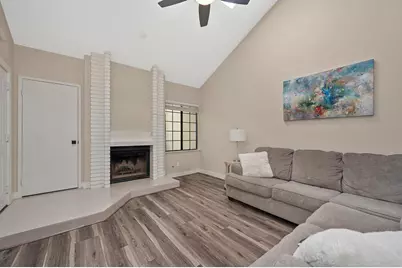 7448 Creekridge Lane, Citrus Heights, CA 95610 - Photo 2