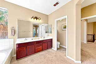 10169 Brenna Way, Elk Grove, CA 95757 - Photo 32