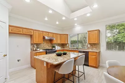 3619 Lake Terrace Drive, Elk Grove, CA 95758 - Photo 18