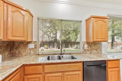 3619 Lake Terrace Drive, Elk Grove, CA 95758 - Photo 24