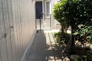 8086 Briar Ridge Ln, Citrus Heights, CA 95610 - Photo 22