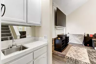 2716 Independence, West Sacramento, CA 95691 - Photo 8
