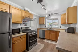 6812 Weddigen Way, North Highlands, CA 95660 - Photo 24