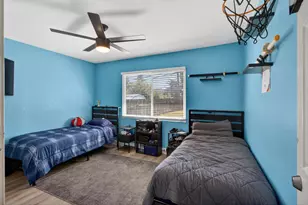 6812 Weddigen Way, North Highlands, CA 95660 - Photo 12