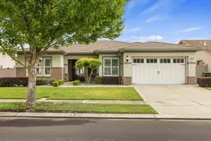 2452 W Belle Glade Ln, Manteca, CA 95336 - Photo 2