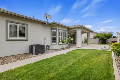 2452 W Belle Glade Lane, Manteca, CA 95336 - Photo 36