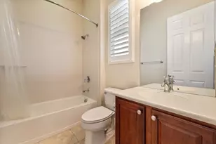 2452 W Belle Glade Ln, Manteca, CA 95336 - Photo 28