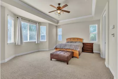 11034 Tinta Fina Drive, Rancho Cordova, CA 95670 - Photo 10