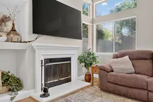 8509 Zachis Way, Antelope, CA 95843 - Photo 8