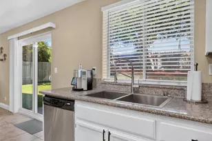 8509 Zachis Way, Antelope, CA 95843 - Photo 18