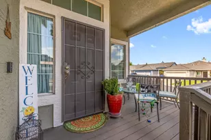 8225 Burloak Way, Elk Grove, CA 95758 - Photo 2