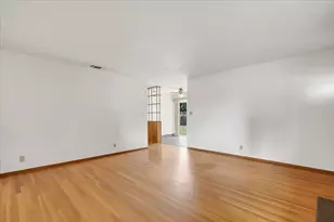 1328 Crest Dr, Yuba City, CA 95993 - Photo 6