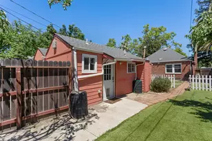 4948 10th Ave, Sacramento, CA 95820 - Photo 26
