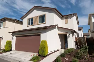 430 Peppercorn Dr, Turlock, CA 95380 - Photo 2