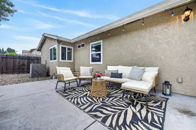 637 Oakborough Avenue, Roseville, CA 95747 - Photo 28