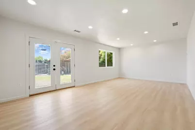 8770 Gerber Road, Sacramento, CA 95828 - Photo 6