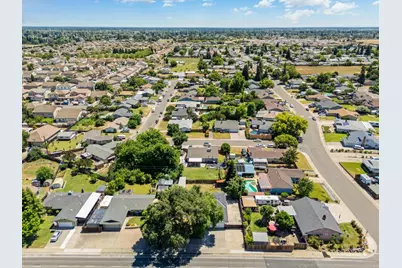 8770 Gerber Road, Sacramento, CA 95828 - Photo 32
