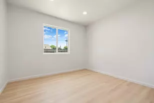 8770 Gerber Rd, Sacramento, CA 95828 - Photo 20