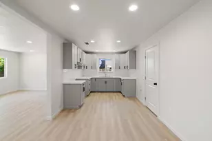 8770 Gerber Rd, Sacramento, CA 95828 - Photo 16
