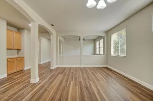 4509 Blossom Ranch Dr, Elk Grove, CA 95757 - Photo 12