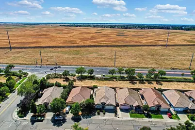 4509 Blossom Ranch Drive, Elk Grove, CA 95757 - Photo 16