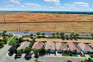 4509 Blossom Ranch Dr, Elk Grove, CA 95757 - Photo 16