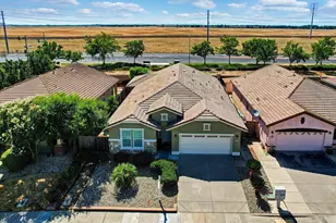 4509 Blossom Ranch Dr, Elk Grove, CA 95757 - Photo 2