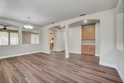 4509 Blossom Ranch Drive, Elk Grove, CA 95757 - Photo 14