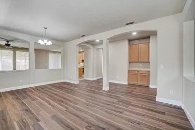 4509 Blossom Ranch Drive, Elk Grove, CA 95757 - Photo 10