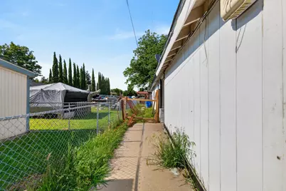 1005 Hawk Avenue, Sacramento, CA 95833 - Photo 26