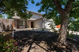 2405 Walnut Park Dr, Modesto, CA 95355 - Photo 4