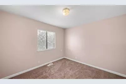 2405 Walnut Park Drive, Modesto, CA 95355 - Photo 26