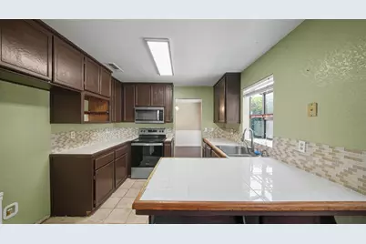 2405 Walnut Park Drive, Modesto, CA 95355 - Photo 18
