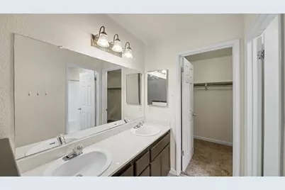 2405 Walnut Park Drive, Modesto, CA 95355 - Photo 32