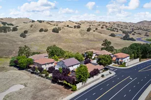 9016 Tee Box Ct, Patterson, CA 95363 - Photo 42