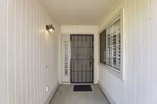 7526 Sun Faire Ln, Sacramento, CA 95828 - Photo 12