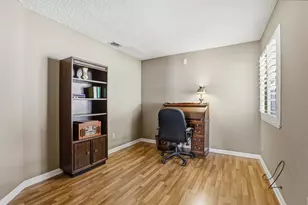 7526 Sun Faire Ln, Sacramento, CA 95828 - Photo 16