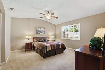 7526 Sunfaire Lane, Sacramento, CA 95828 - Photo 18